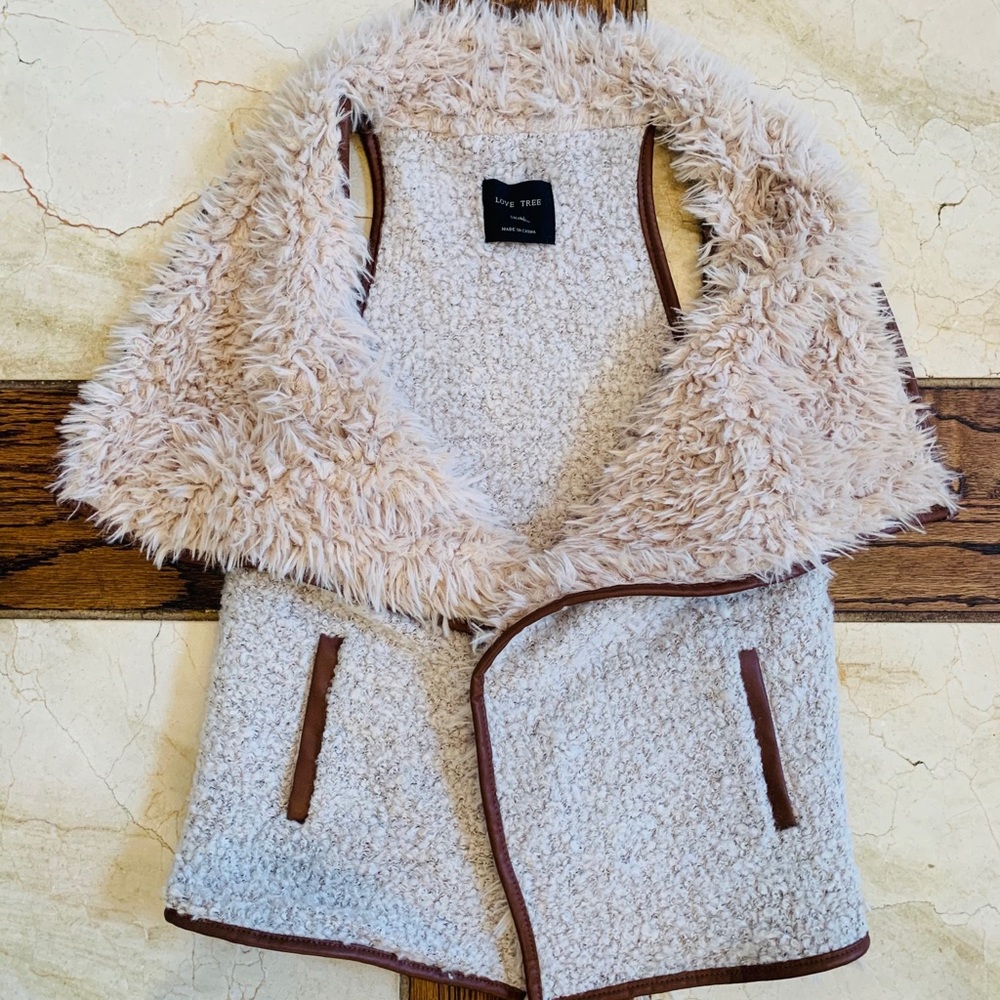 Love Tree vest